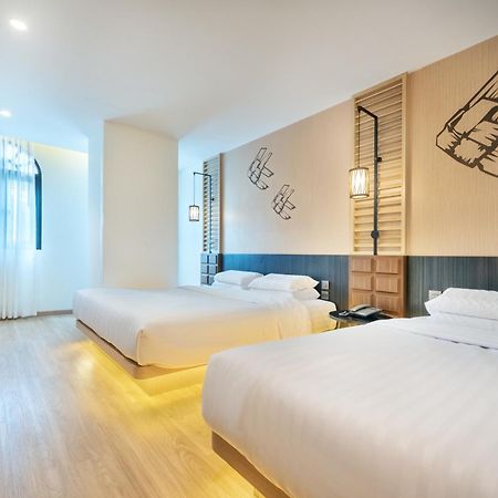 Phra Nakhon Poshtel Vandrehjem Bangkok Eksteriør billede